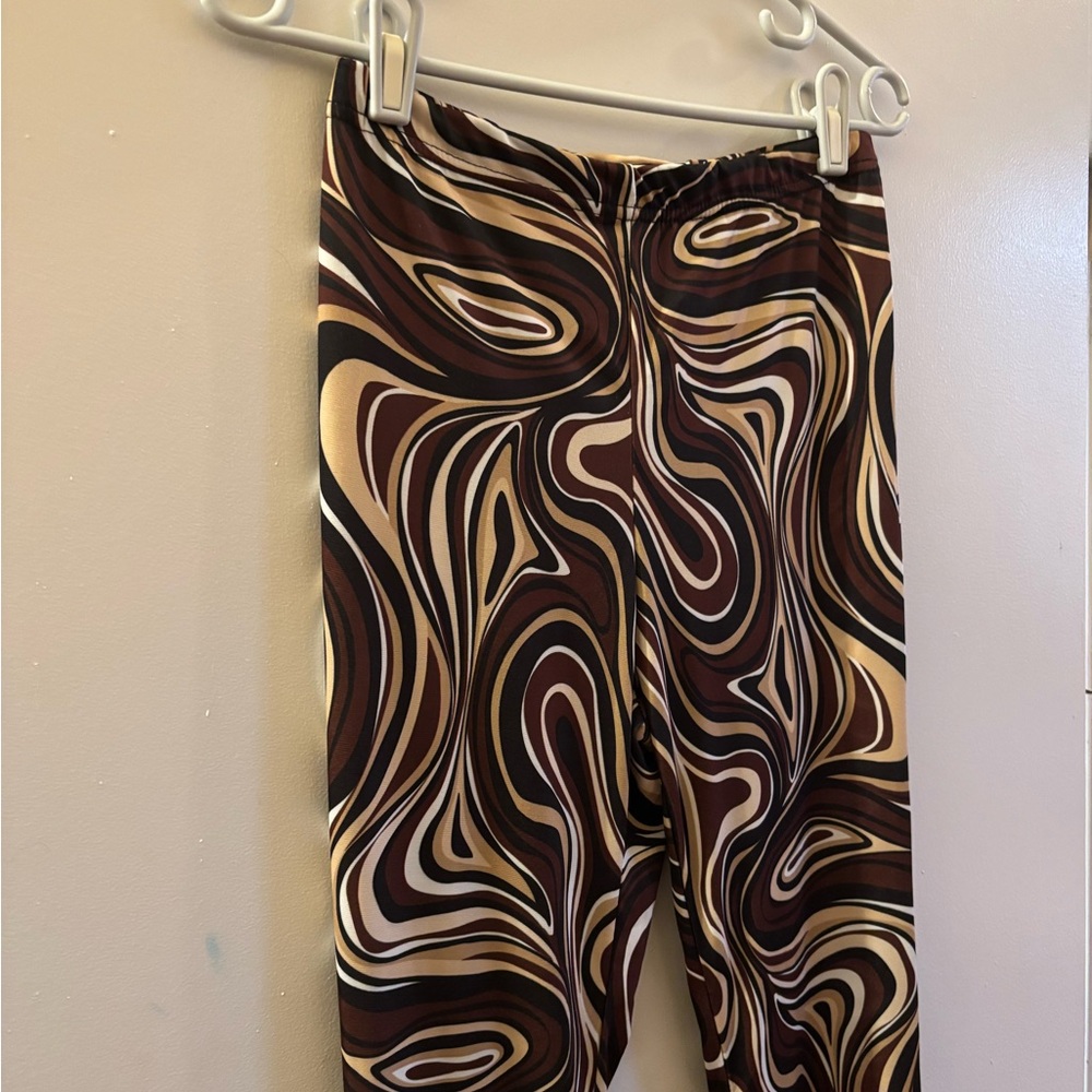 Swirl Pattern Wide-Leg Pants - Picture 3 of 6
